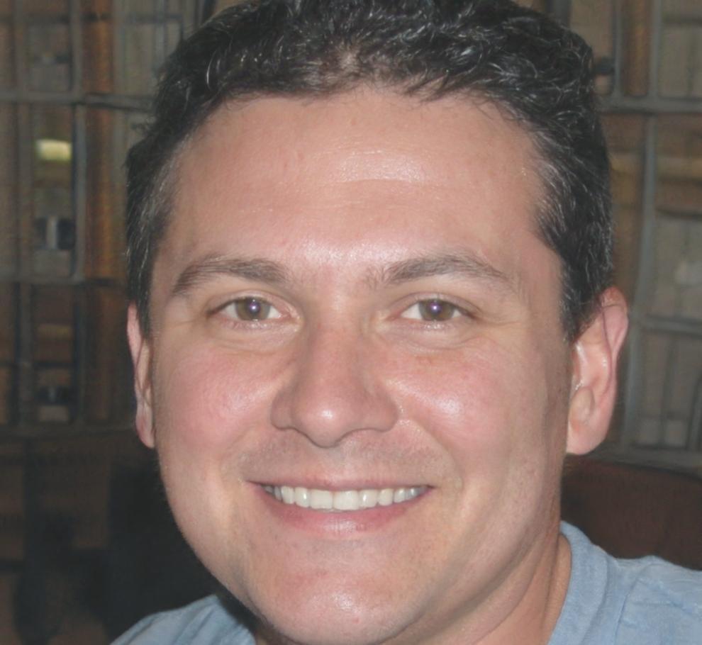 Erfahrener Künstler und Porträtzeichnung-Experte